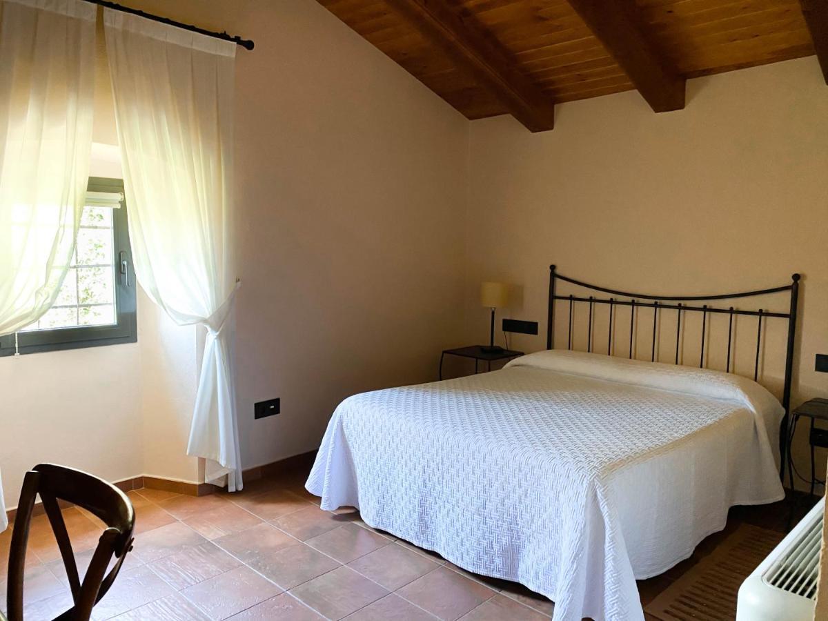 Mas Trobat Guest House Juyá Bagian luar foto