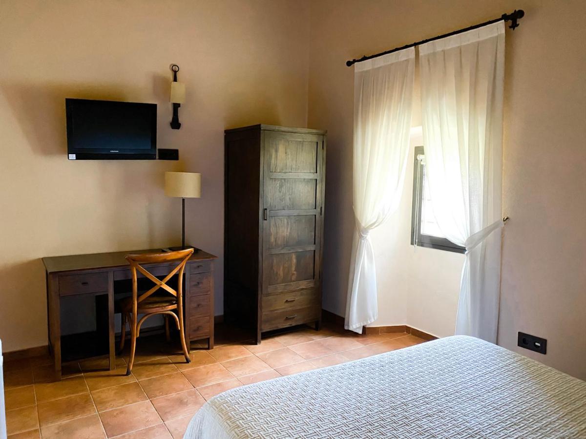 Mas Trobat Guest House Juyá Bagian luar foto
